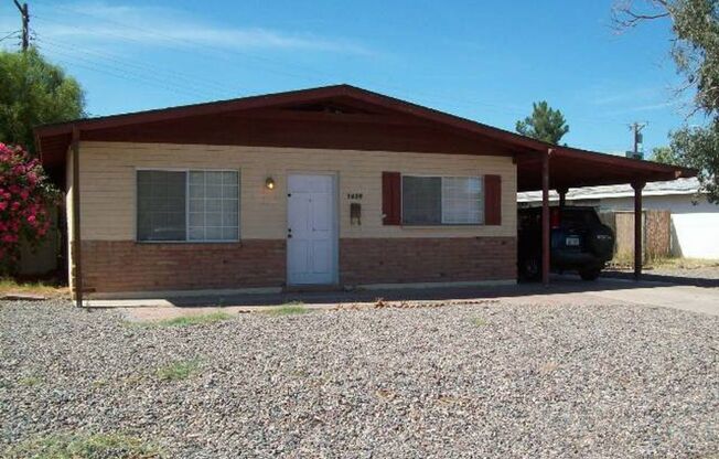 **3 Bedroom Tempe Home – Great Location | Available July 20 **