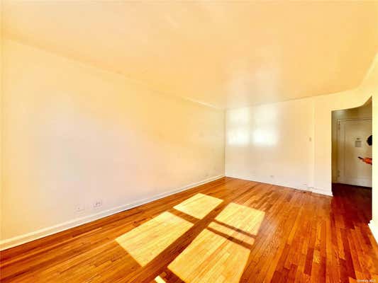 Studio, 1 bath, $1,600, Unit E8