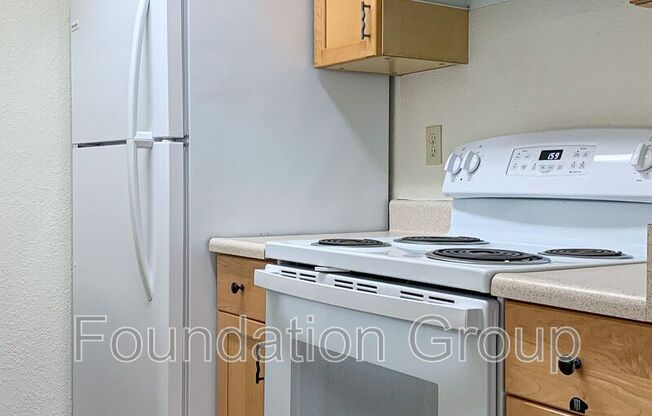 916 N 104 ST