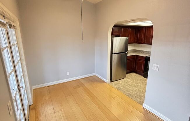 2 beds, 2 baths, $1,375, Unit UNIT D