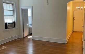 1 bed, 1 bath, $1,850, Unit #3 (1st Floor Rear)