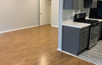 1 bed, 1 bath, 650 sqft, $1,900, Unit 11