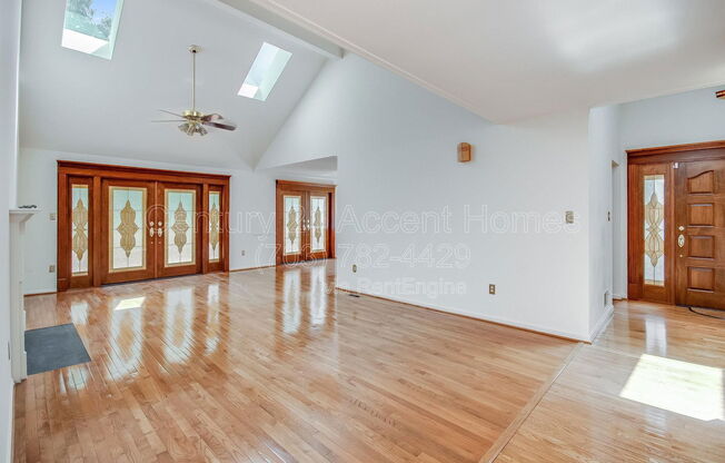 4572 SHETLAND GRN RD