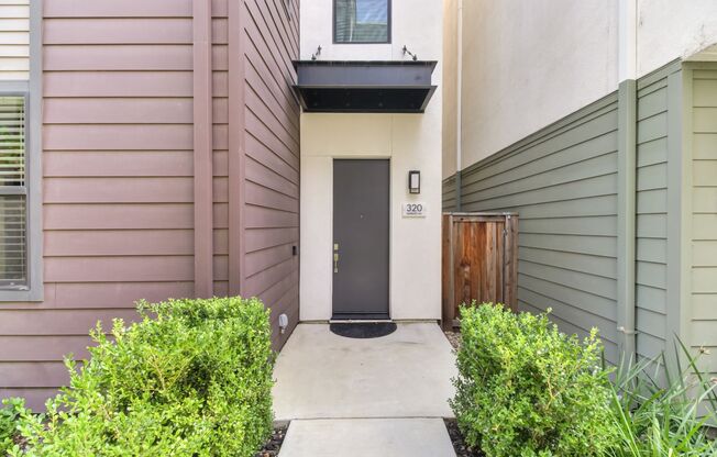 Move-In Special! Beautiful Alkali Flat Rental!