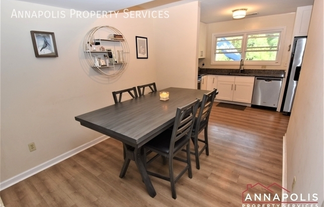 105 WOODLAWN AVE