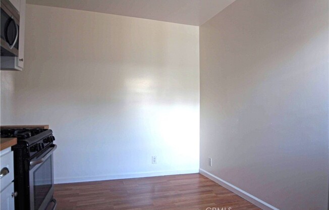 Studio, 1 bath, 600 sqft, $1,550