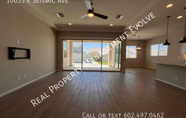 10053 E SEISMIC AVE