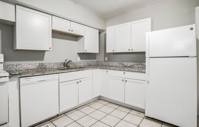 2 beds, 1 bath, 1,066 sqft, $950, Unit 1