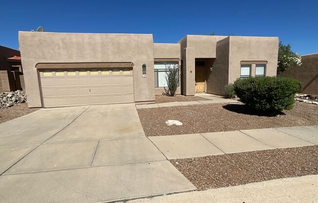 Convenient Eastside location on cul-de-sac