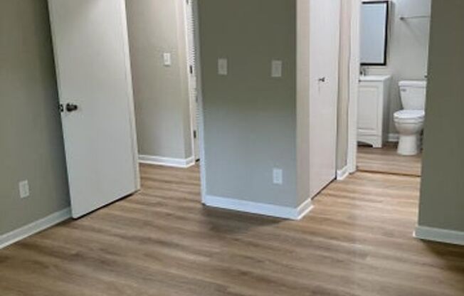 2 beds, 1 bath, $1,350