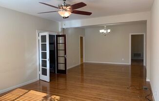 3 beds, 2 baths, $4,475, Unit 12