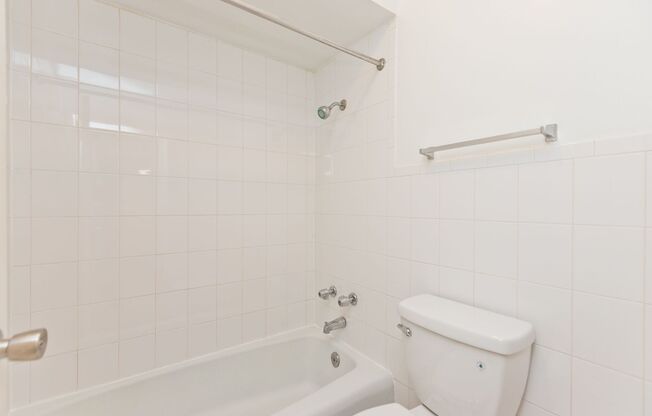 1 bed, 1 bath, $1,395, Unit 309
