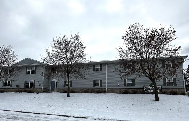 4923 Coventry