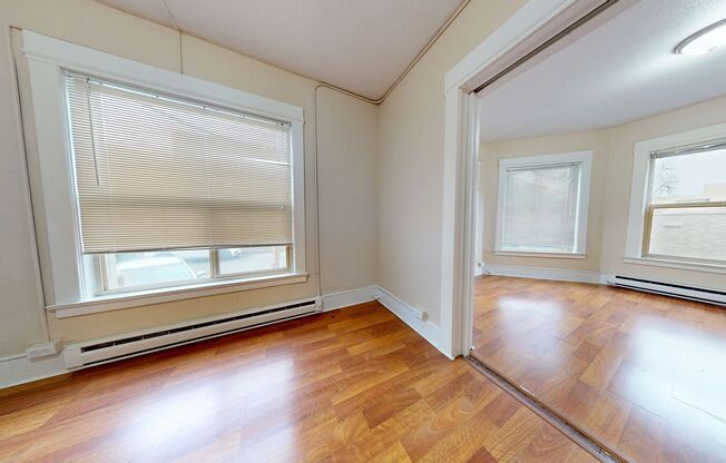 2 beds, 1 bath, $2,445, Unit 209