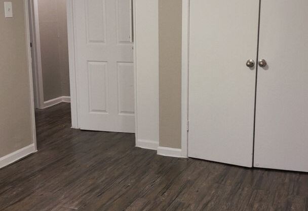 2 beds, 1 bath, 953 sqft, $1,399, Unit 506