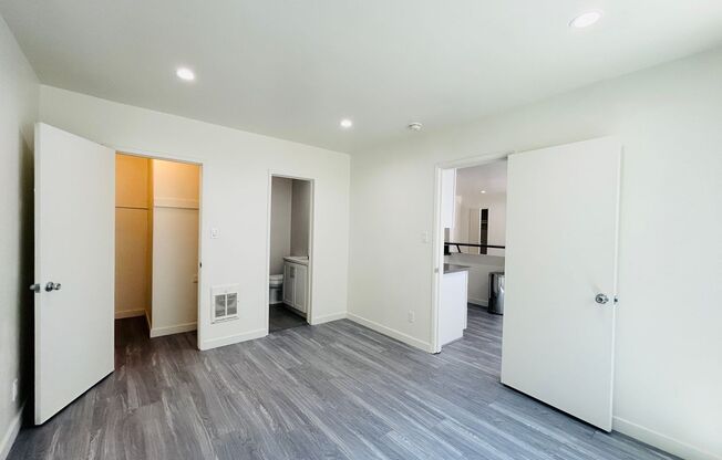 2 beds, 2 baths, $3,250, Unit Two Bedroom