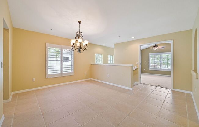 STRATFORD PLACE  - 2 Bed + Den Townhome in Naples