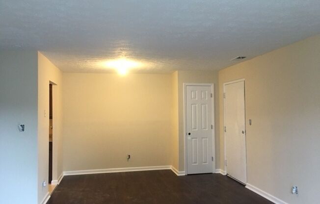 Updated 2 Bedroom Units with w/d hookup in Unit and Central Heat/AC