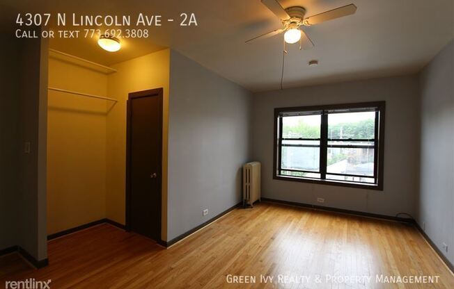 4307 N Lincoln Ave 2E