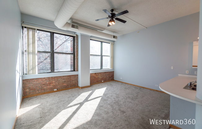 812 W VAN BUREN