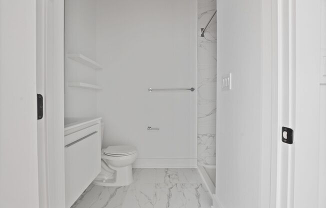1 bed, 1 bath, $1,800