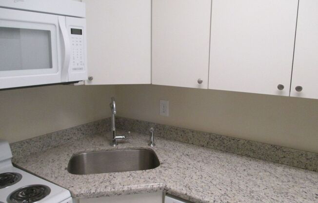 ROYAL PALM APARTMENTS
