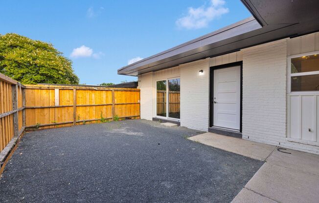 600 Gentleman Rd.