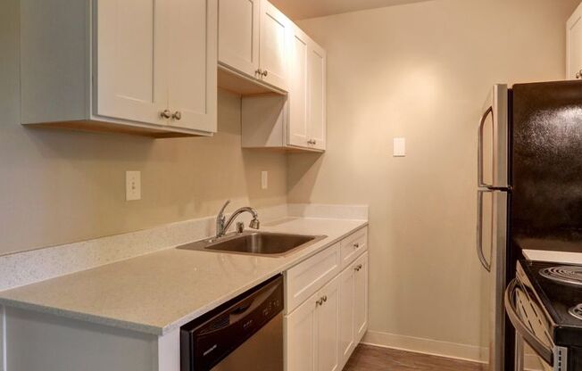 1 bed, 1 bath, 324 sqft, $1,463, Unit 11