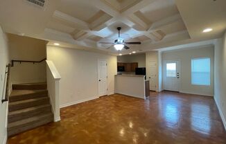 3 beds, 2.5 baths, $1,400, Unit 2