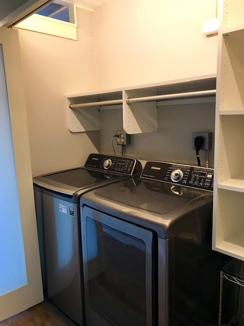 1 bed, 1 bath, $2,400, Unit #503