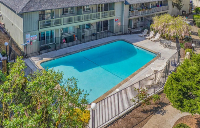 1 bed, 1 bath, 415 sqft, $1,325, Unit 760-49