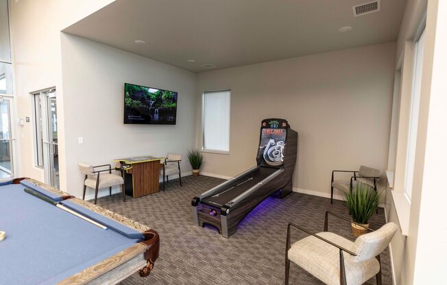 2 beds, 2 baths, 1,044 sqft, $1,420, Unit 204