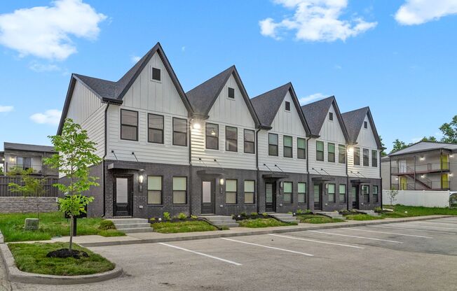 Hickory Grove Blvd - 111