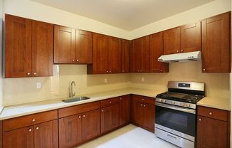 3 beds, 1 bath, $2,695, Unit 1484 California