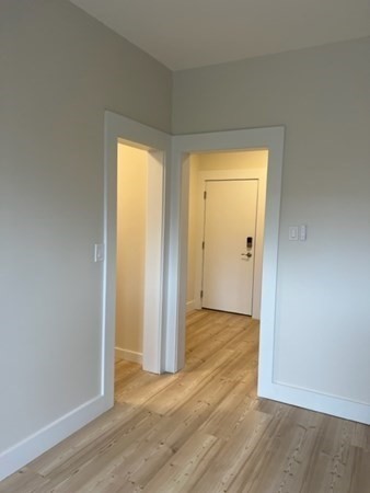 Studio, 1 bath, 357 sqft, $2,200, Unit 8