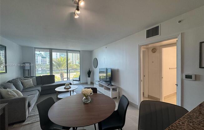 1155 Brickell Bay Dr