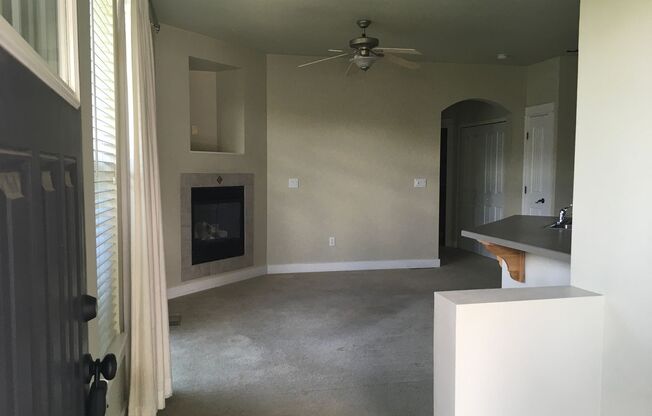 2 beds, 1 bath, 778 sqft, $1,750, Unit ra1026#1