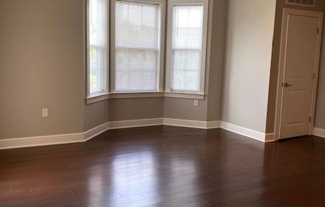 2 beds, 2 baths, 1,140 sqft, $2,424, Unit 3204
