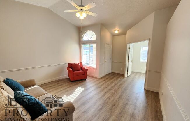 3 beds, 2 baths, 1,100 sqft, $1,775, Unit G