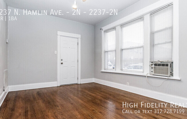 2237 N Hamlin Ave