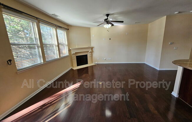 1597 TRAILVIEW WAY NE