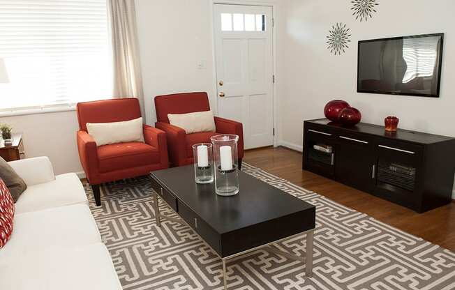 Clubroom With TV at Glen Lennox Apartments, Chapel Hill, North Carolina