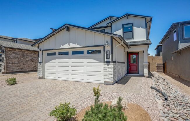 Brand new home! 3 bedroom, 2.5 bathroom in Prescott
