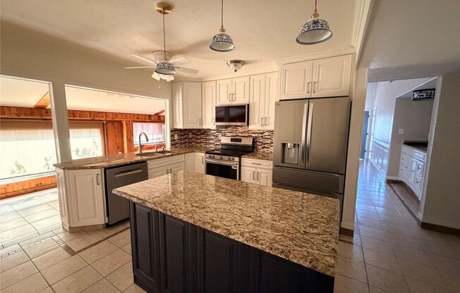3709 Pinewood Street, Bedford, Texas 76021