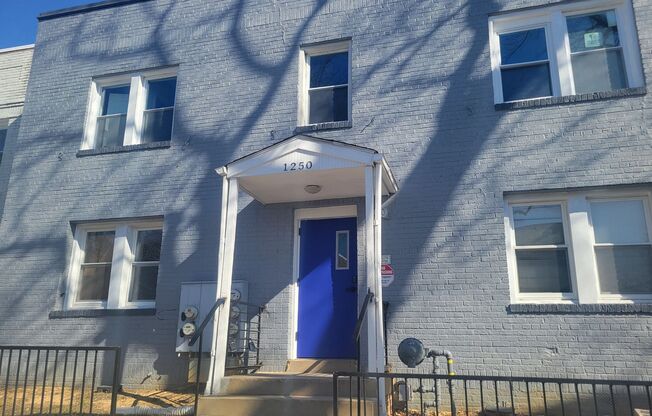 Charming 3 BR/1 BA Apartment in Trinidad!