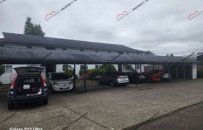 r139h Overlook Apartments