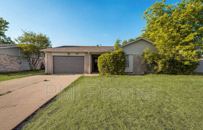 7021 LINCOLNSHIRE LN