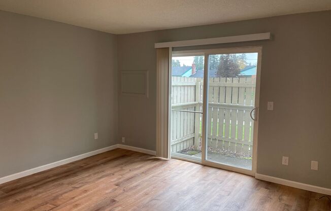 1 bed, 1 bath, 610 sqft, $1,100, Unit 46