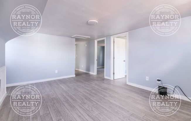 3 beds, 1 bath, $875, Unit Unit C