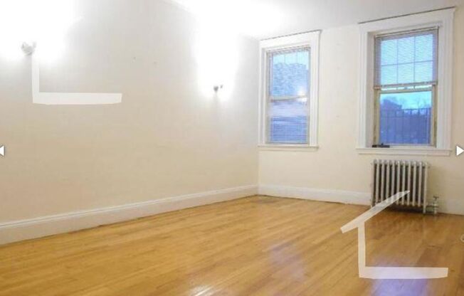 1 bed, 1 bath, $2,450, Unit 4D